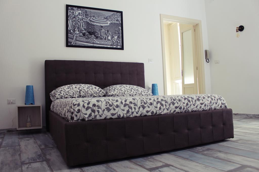 Apartment Punto Zero سيراكوزا المظهر الخارجي الصورة