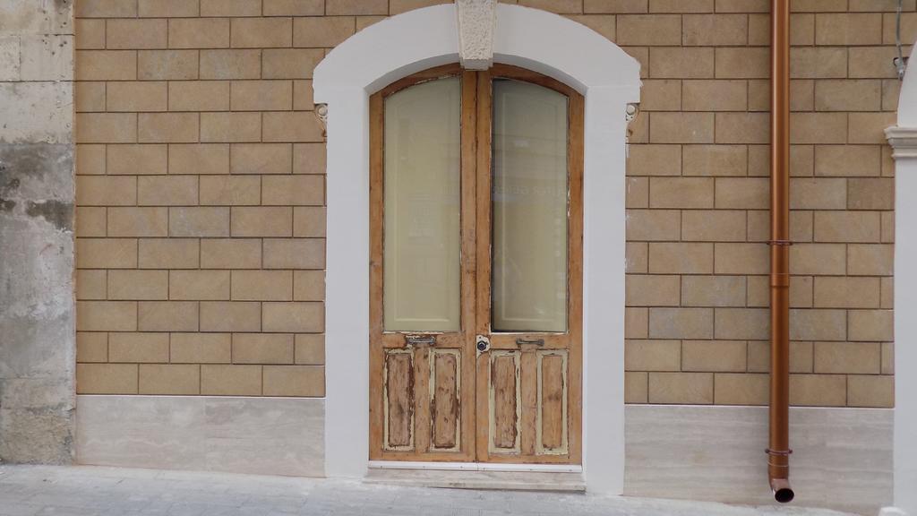 Apartment Punto Zero سيراكوزا المظهر الخارجي الصورة